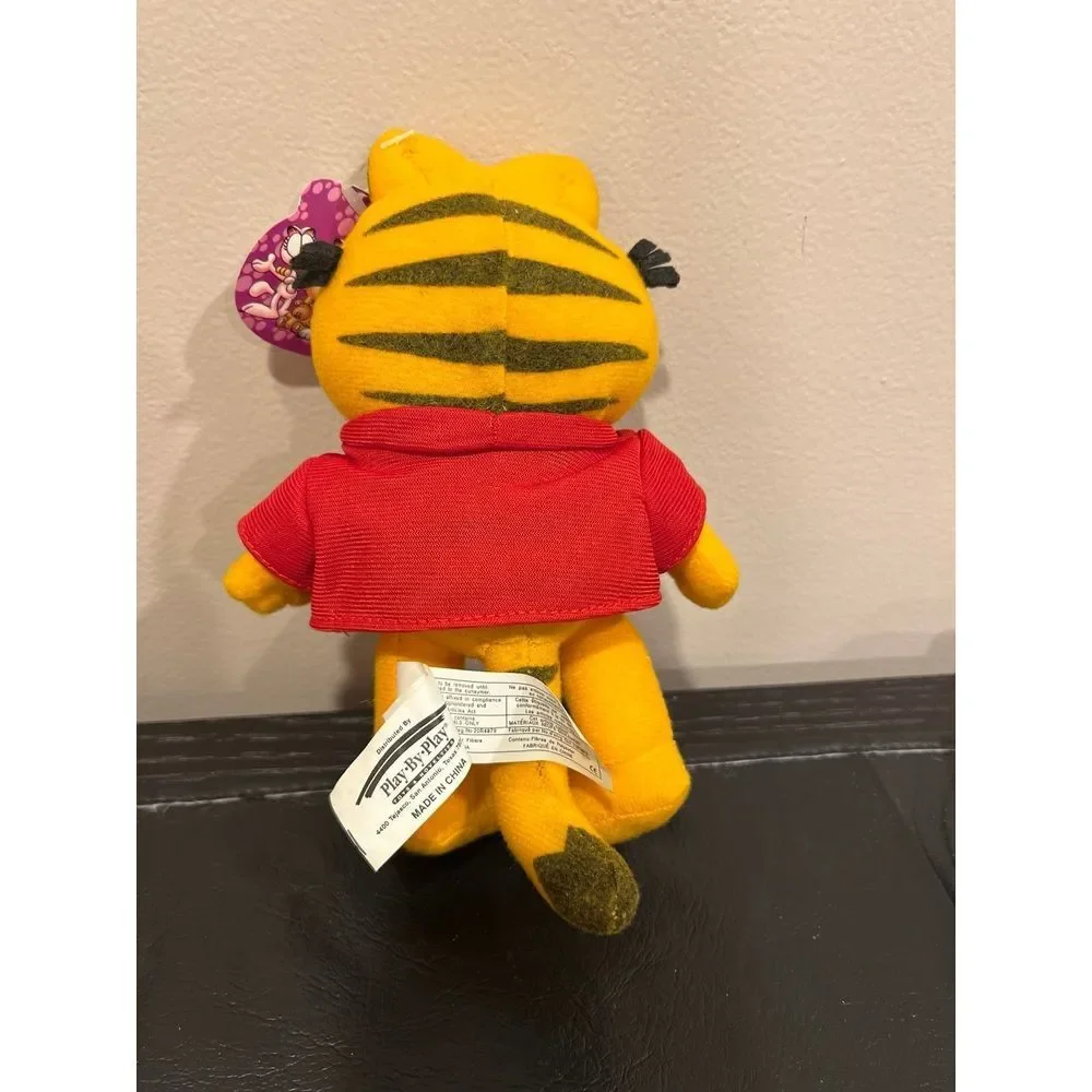Garfield Plush Hug Me Vintage